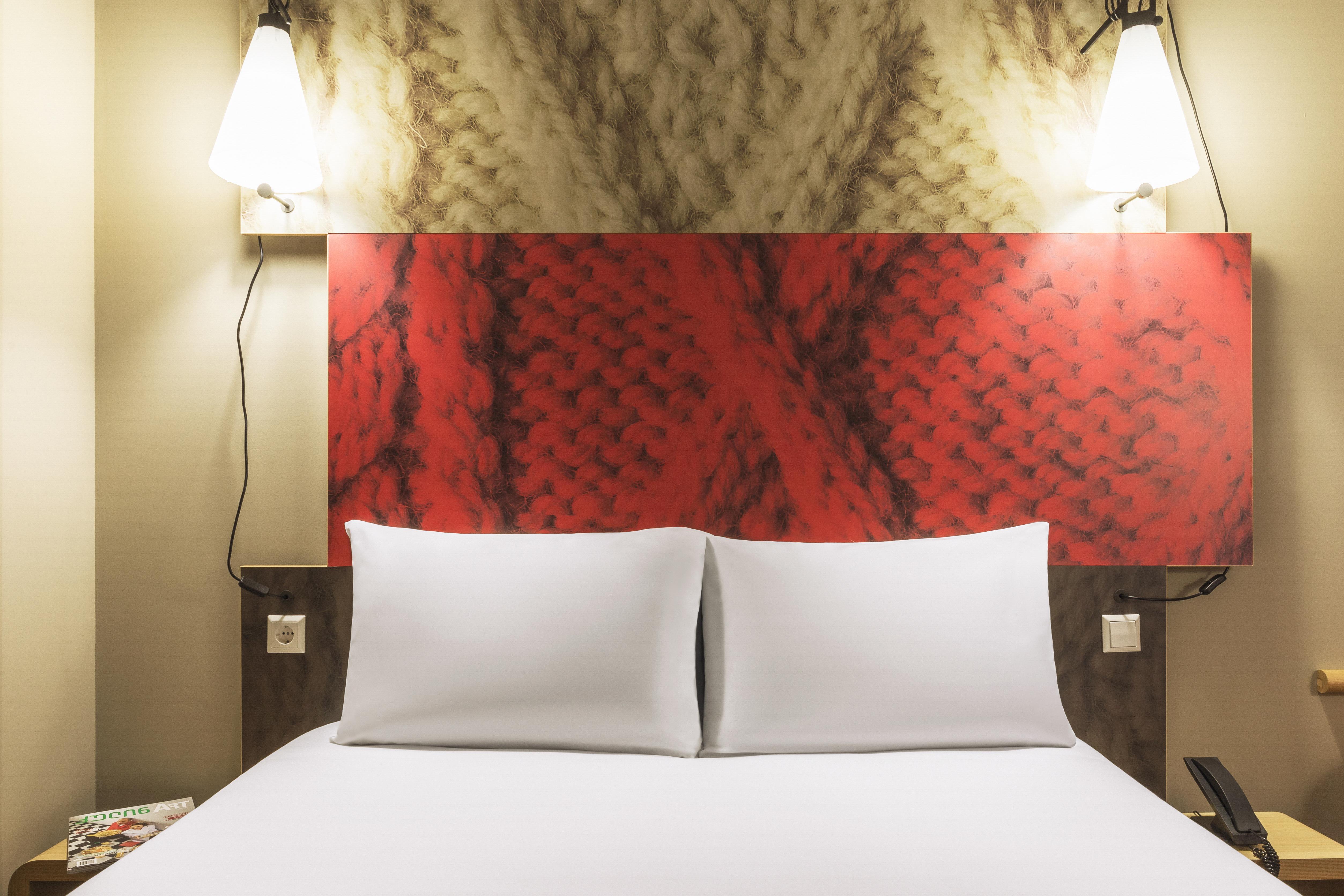 Ibis Stadium Hotel 4*